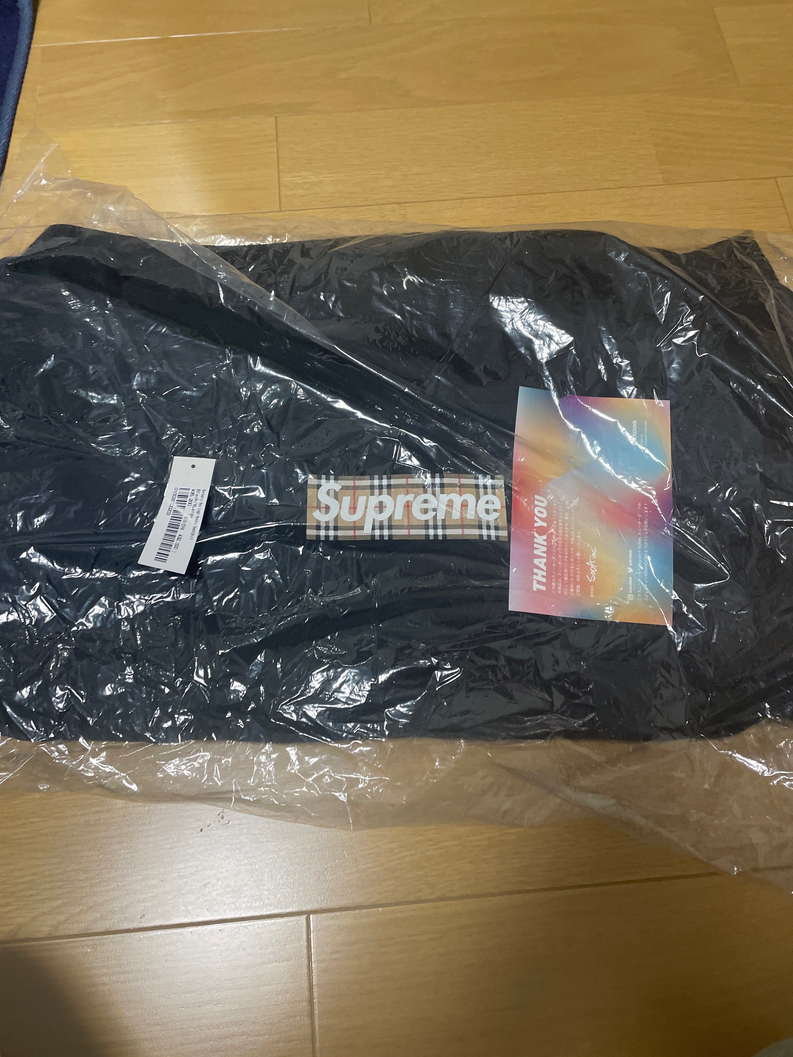 Supreme / Burberry Box Logo Hooded Sweatshirt "Black"
