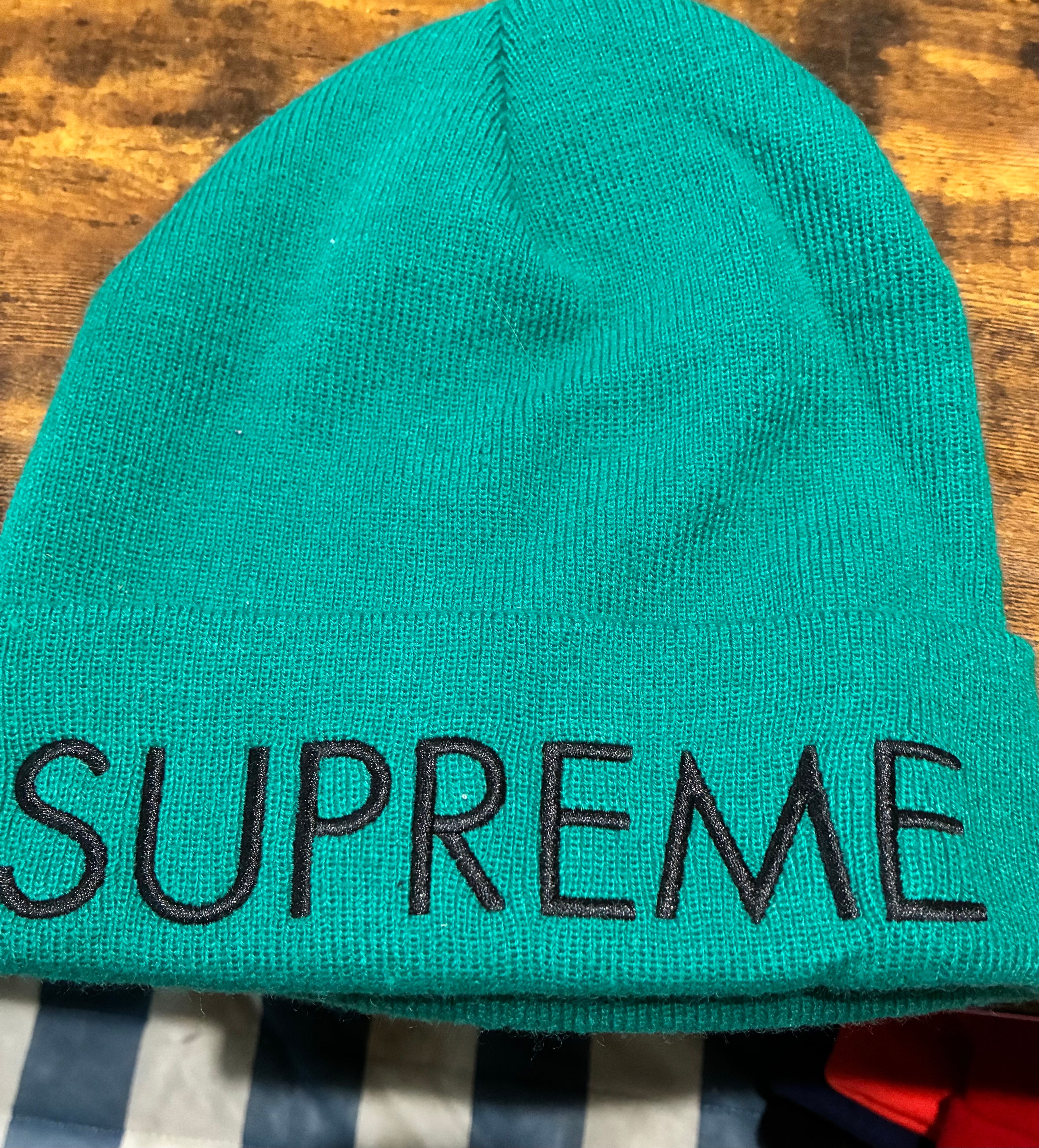 Supreme Capital Beanie "Dark Aqua"