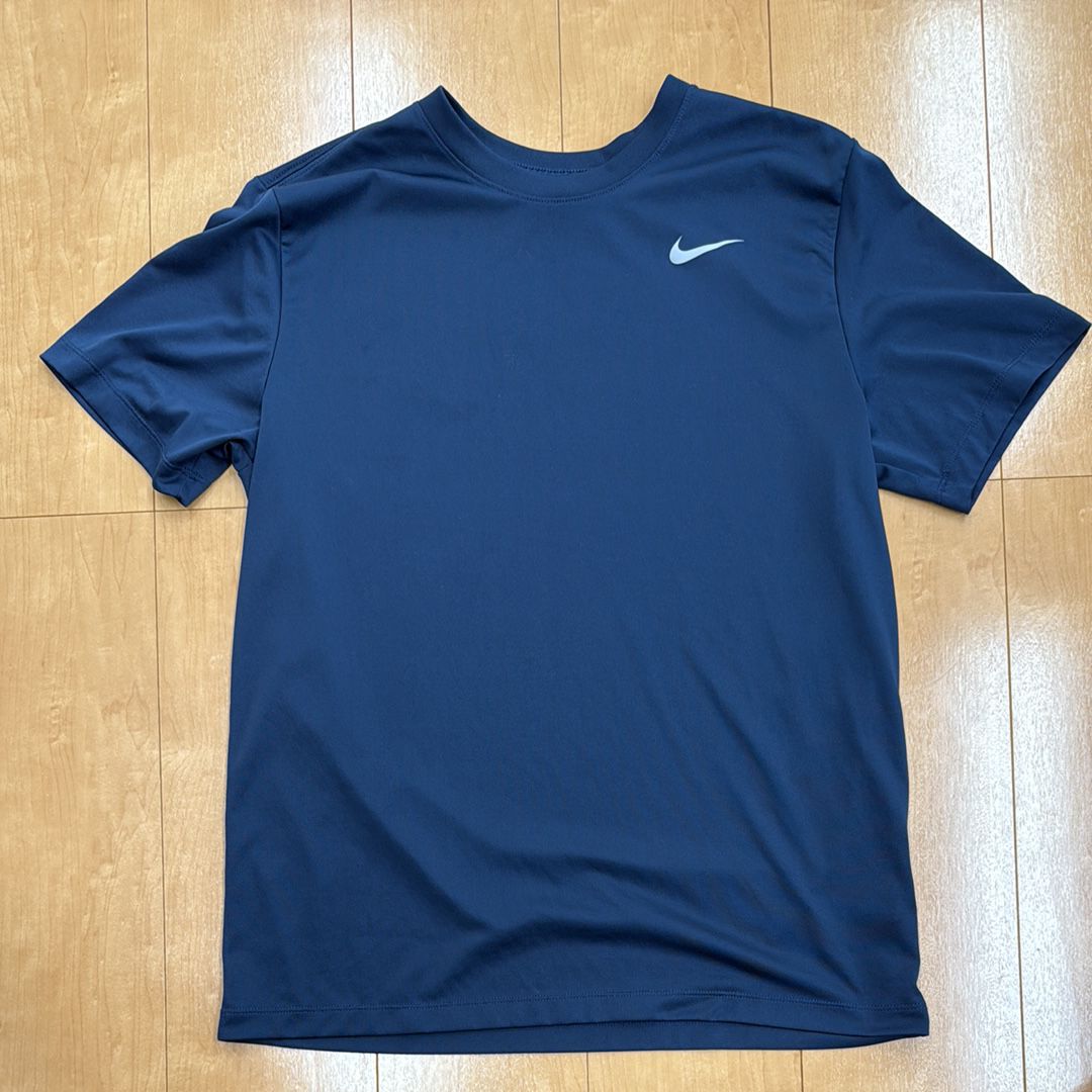 ナイキ Dri-FITメンズ フィットネス Tシャツ