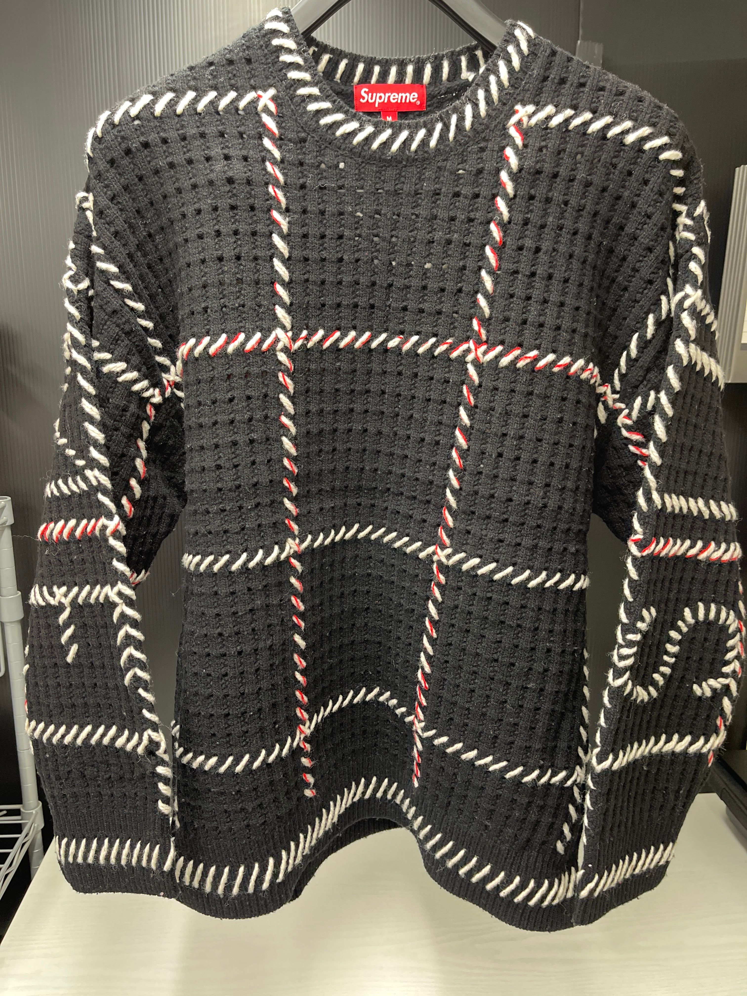 Supreme Quilt Stitch Sweater "Black"