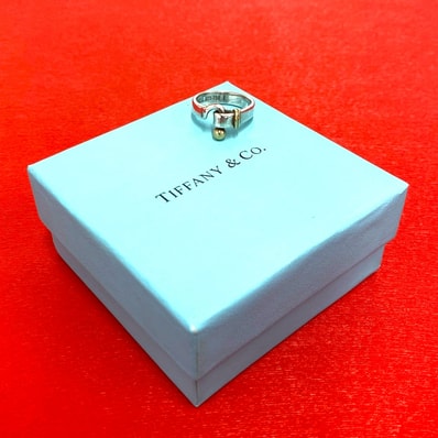 TIFFANY&Co. ティファニー ラブノット リング フック&アイ シルバー925 K18イエローゴールド リング・指輪 12号 シルバー
105-6