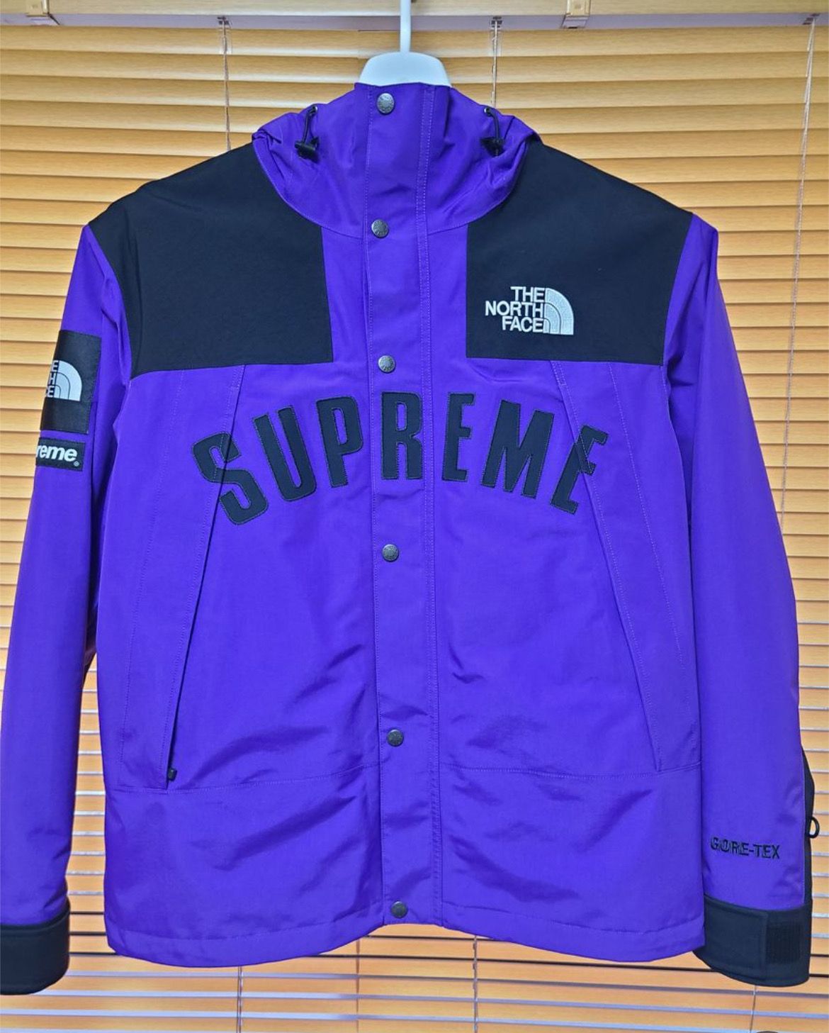 Supreme x The North Face Arc Logo Mountain Parka "Purple"