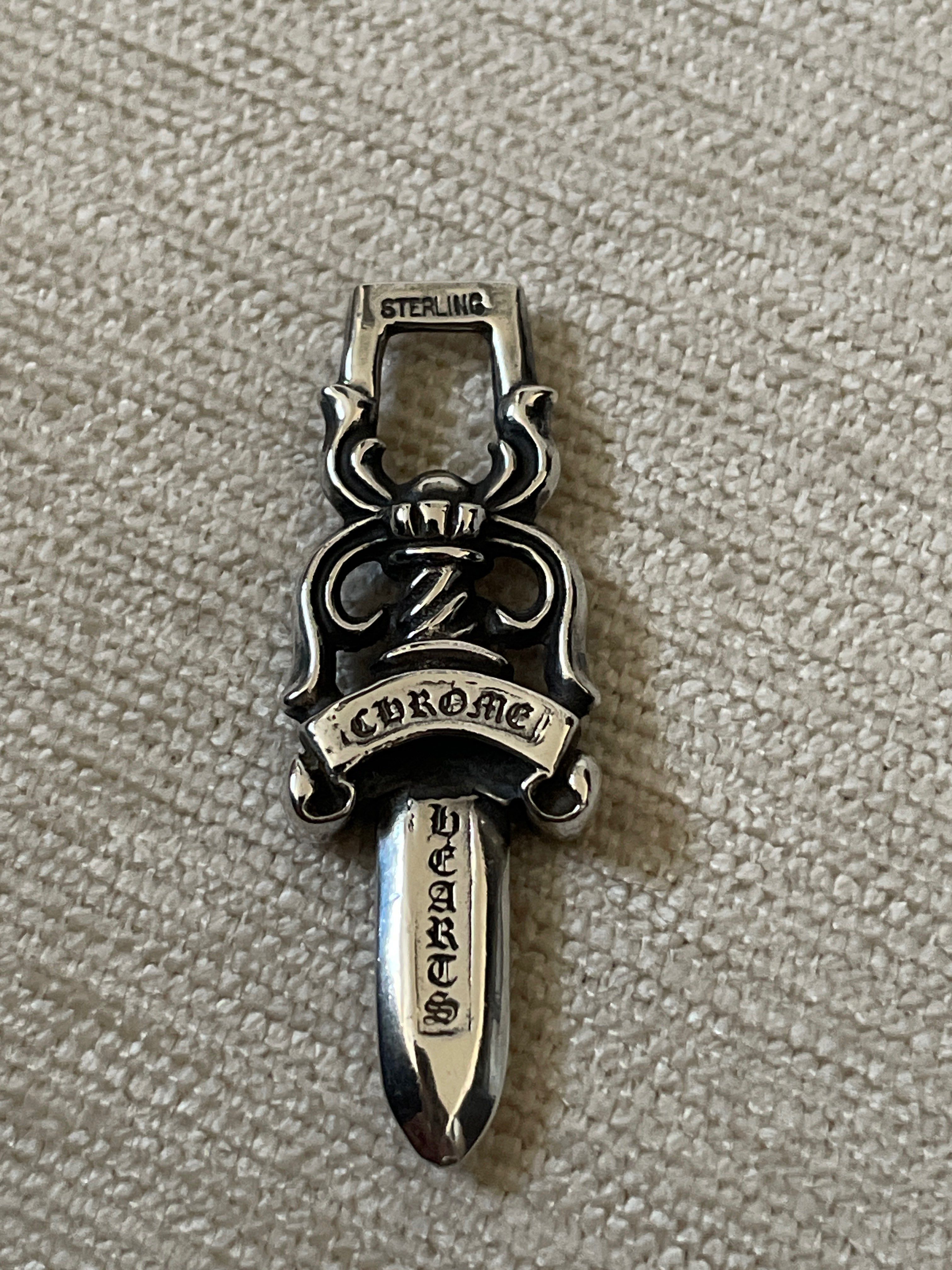 Chrome Hearts #10 Dagger Pendant "Silver"