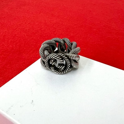 GUCCI グッチ インターロッキングG ツイスト チェーン リング シルバー925 リング・指輪 14号 シルバー
40916