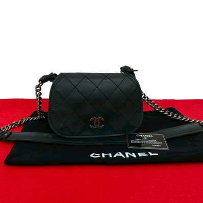 CHANEL シャネル ココマーク ワイルドステッチ レザー ショルダーバッグ ブラック
38855