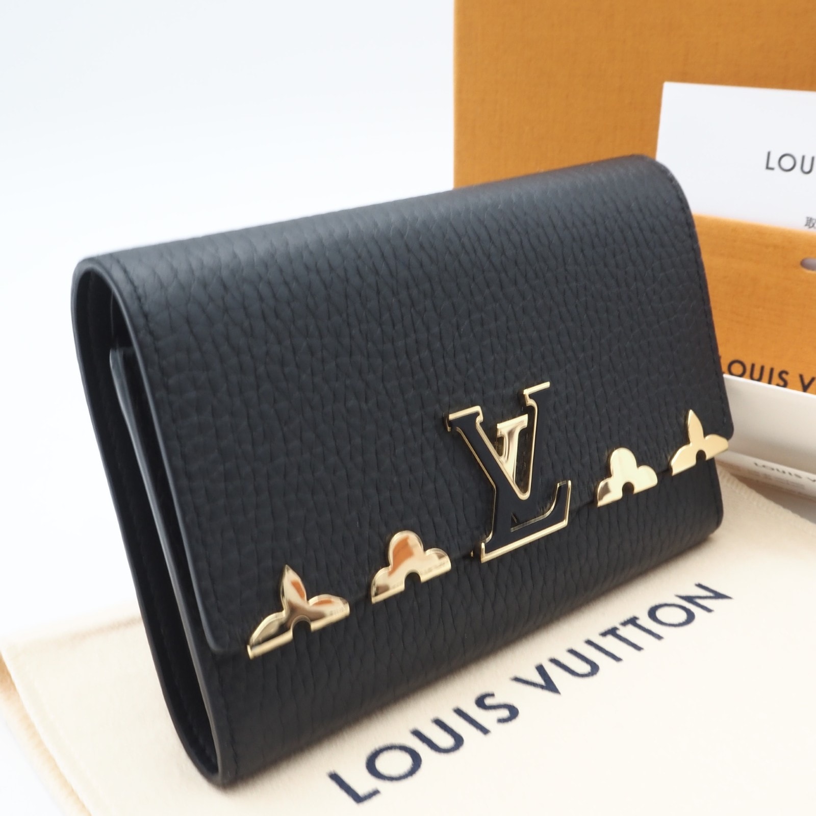 極美品 LOUIS VUITTON ルイ・ヴィトン トリヨン ポルトフォイユ カプシーヌ コンパクトノワール M82764 三つ折り財布 ブラック トリヨンレザー レディース