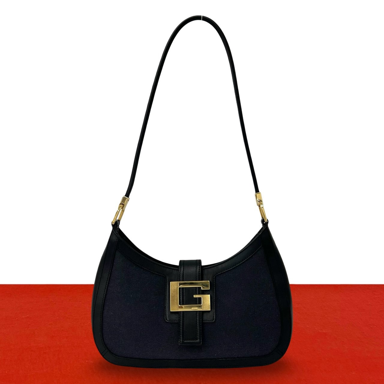 GUCCI グッチ G ロゴ 金具 レザー キャンバス ショルダーバッグ ブラック
 06640