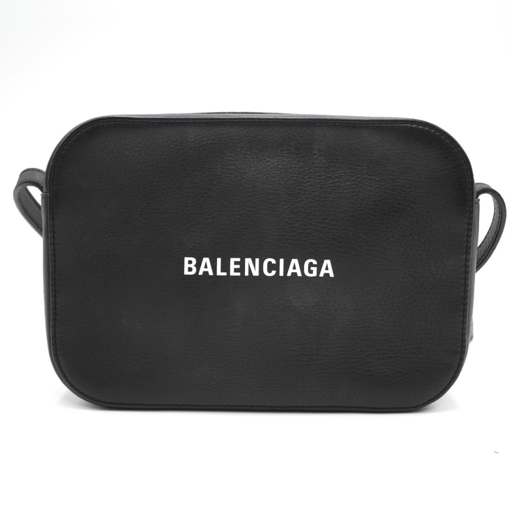 BALENCIAGA(バレンシアガ)エブリデイ カメラバッグ ショルダーバッグ ブラック レザー ロゴ シルバー金具 レディース【中古】