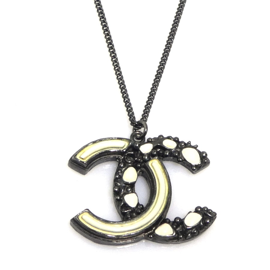 シャネル CHANEL ネックレス メタル ガンメタル×ホワイト レディース【中古】 56546i
