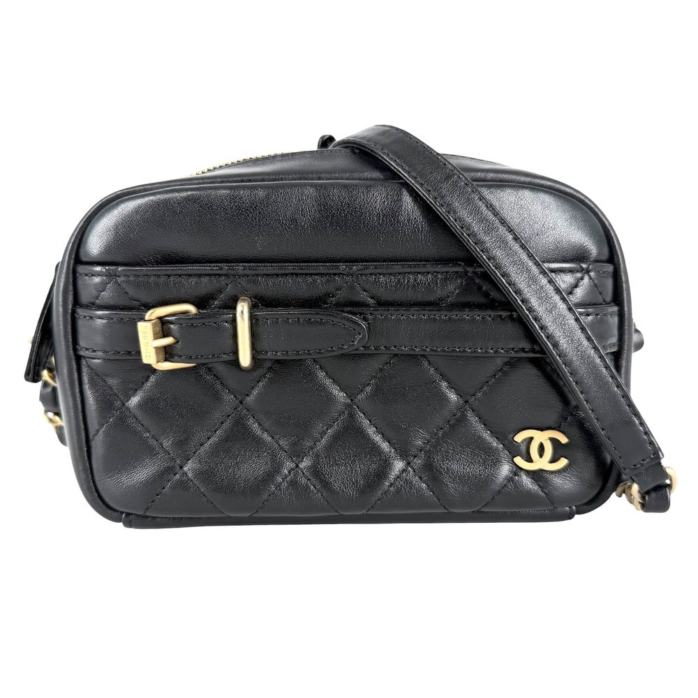 CHANEL シャネル ショルダーバッグ マトラッセ バックル カメラバッグ 肩掛け 斜め掛け ココマーク レザー    ブラック 黒 ゴールド金具 レディース【中古品】