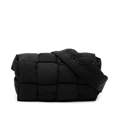 ボッテガヴェネタ マキシイントレチャート パデッドカセット ショルダーバッグ ブラック ナイロン レディース BOTTEGAVENETA 【中古】