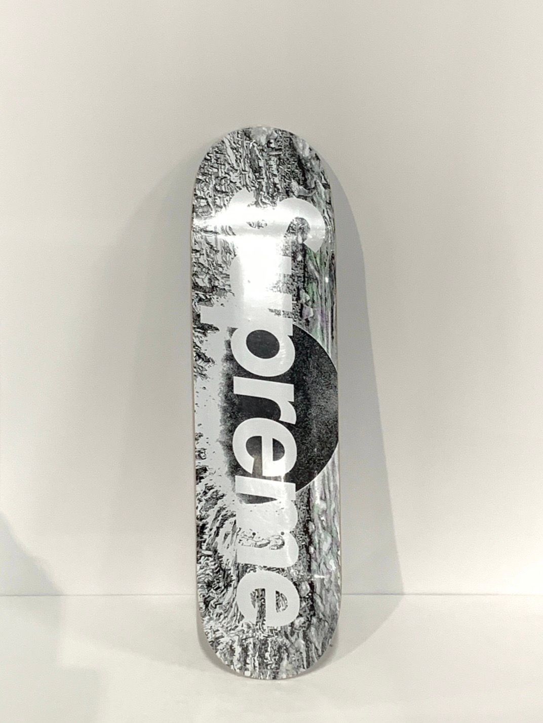 Supreme x AKIRA Neo-Tokyo Skateboard 
