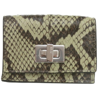 フェンディ ピーカブー 8M0426 パイソン グリーン