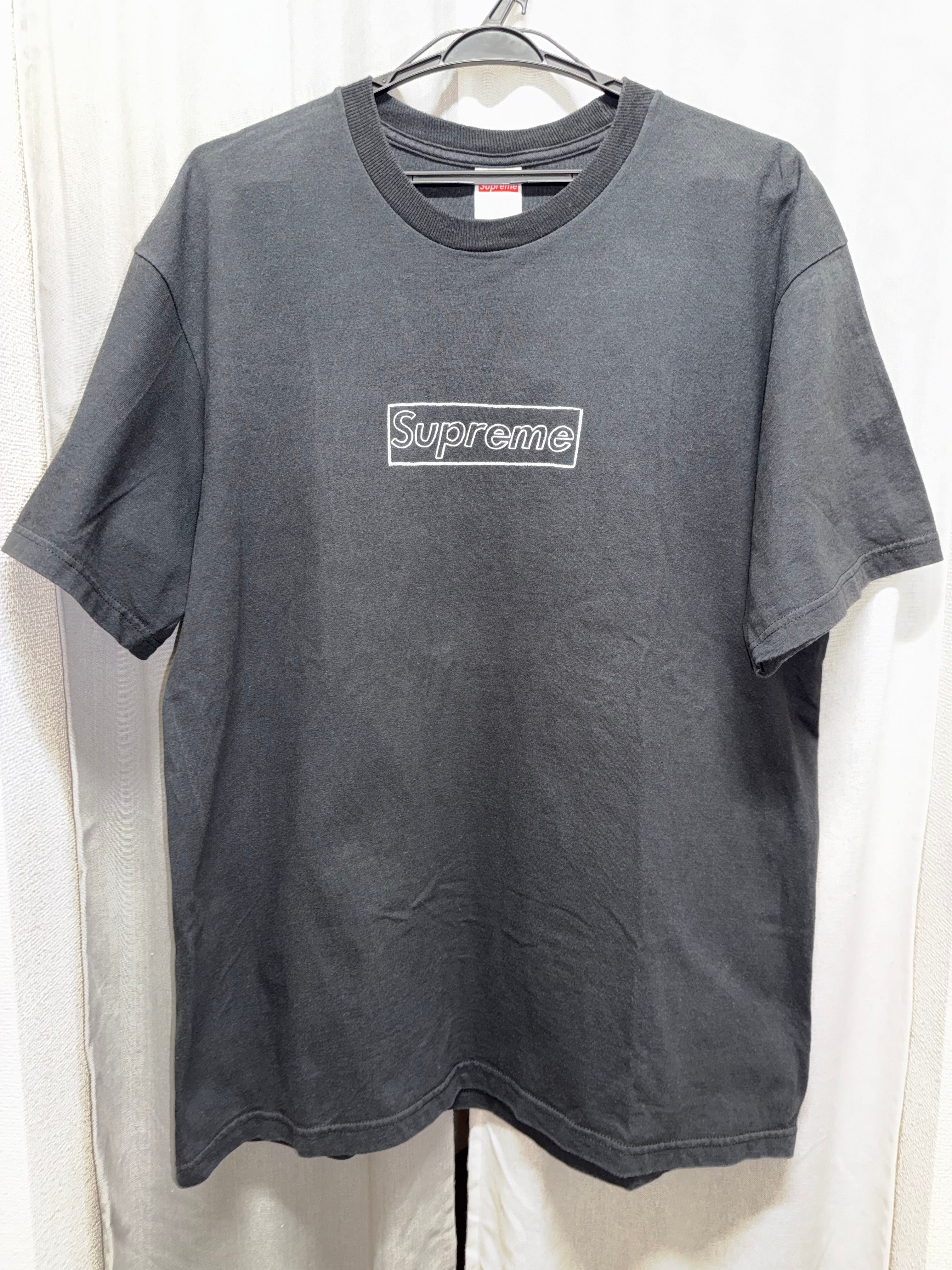 Supreme KAWS Chalk Logo Tee "Black"