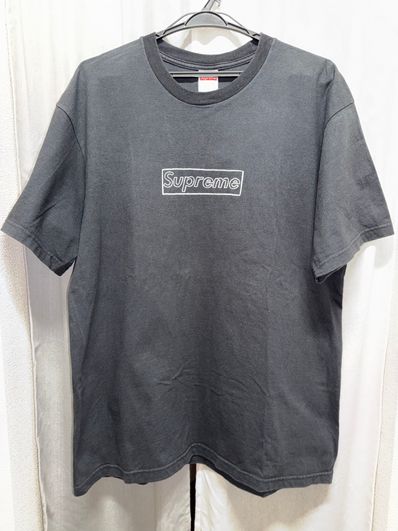Supreme KAWS Chalk Logo Tee "Black"