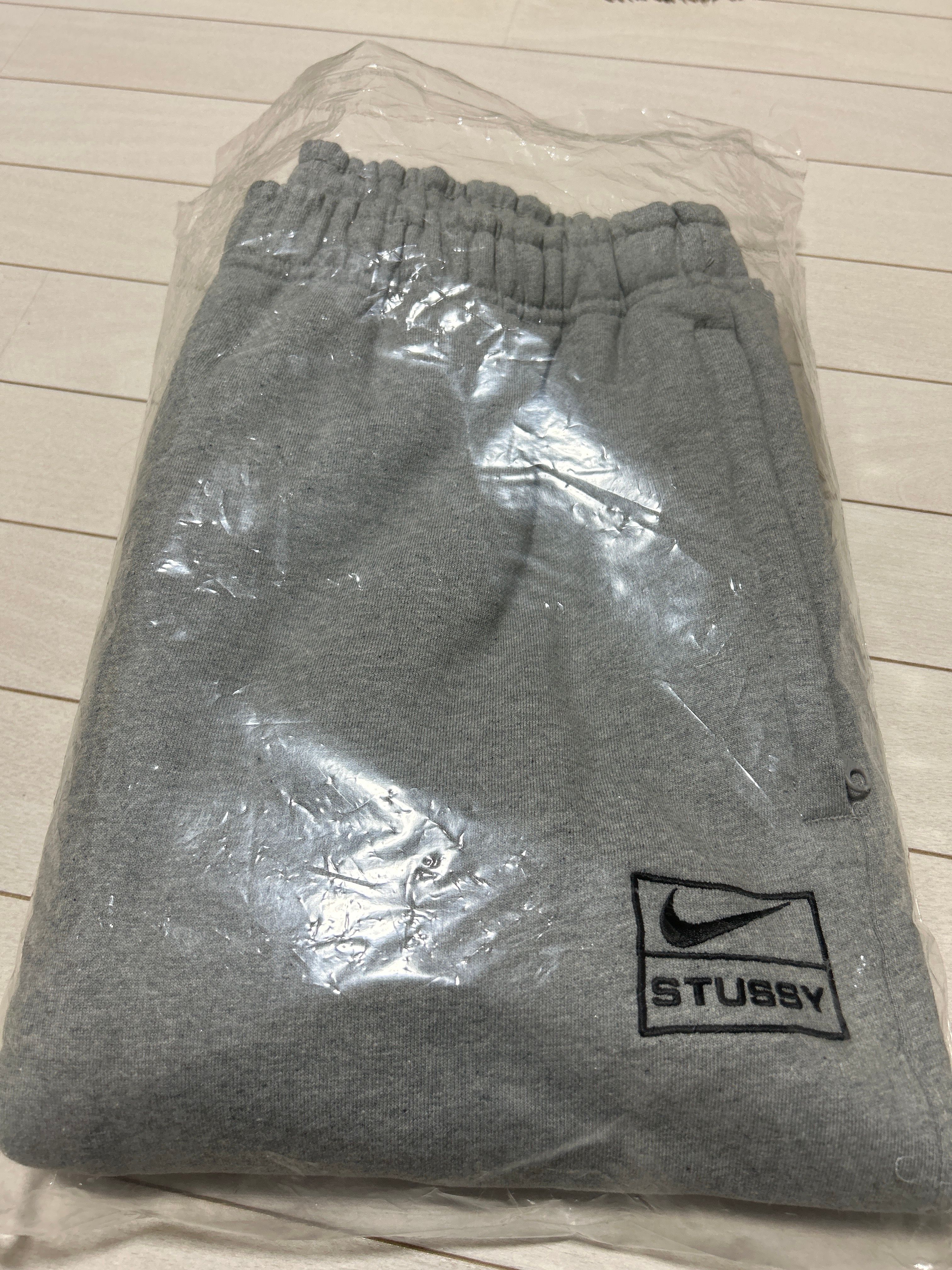 Stussy x Nike Fleece Pants (US Size) "Grey" DO9340-063