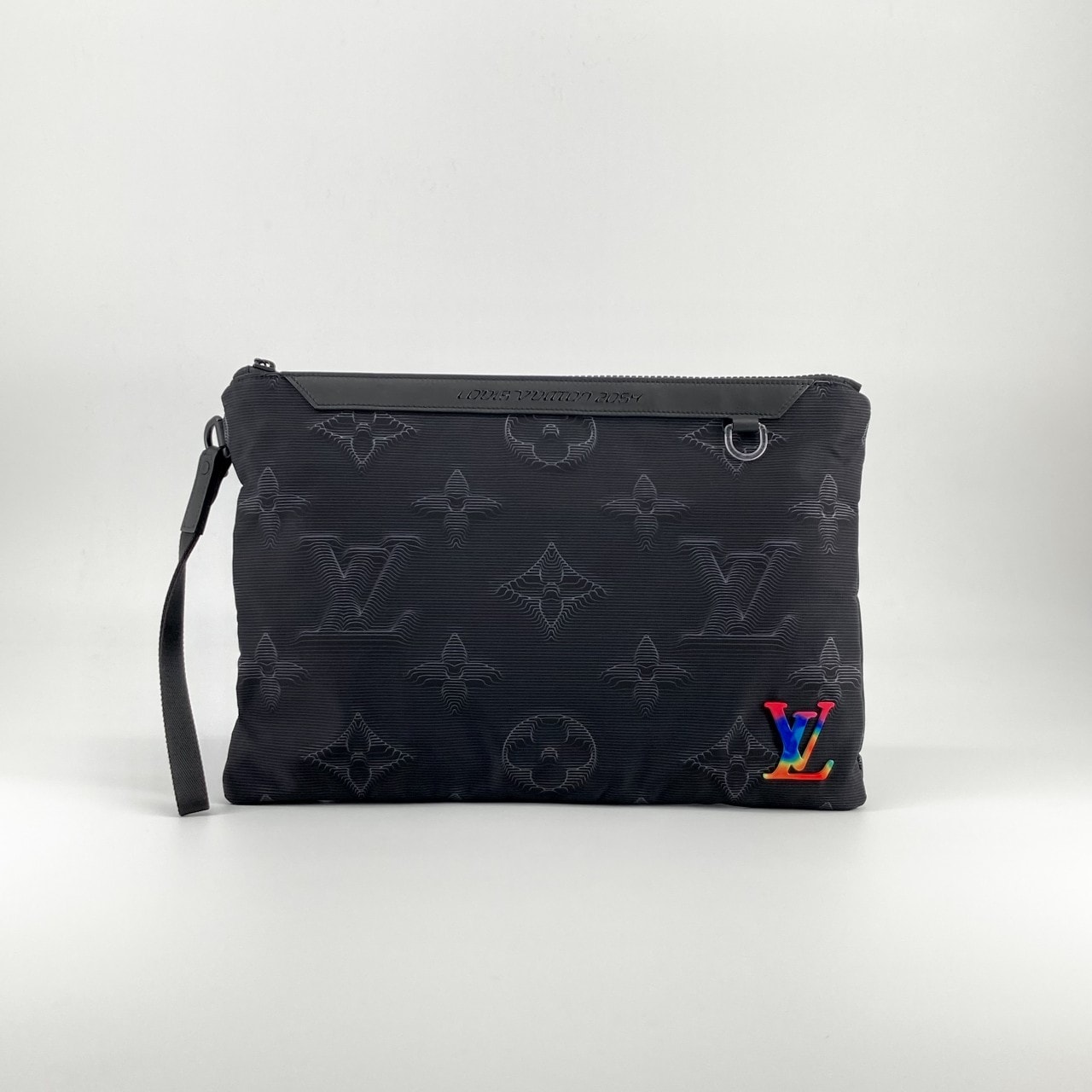 LOUIS VUITTON(ルイ・ヴィトン) ヴァージル・アブロー 2054 ポシェット・A4 リバーシブル 3Dモノグラム ナイロン  / レザー M80142 クラッチバッグ 237.6g ブラック×グレー/グリーン×ブラック