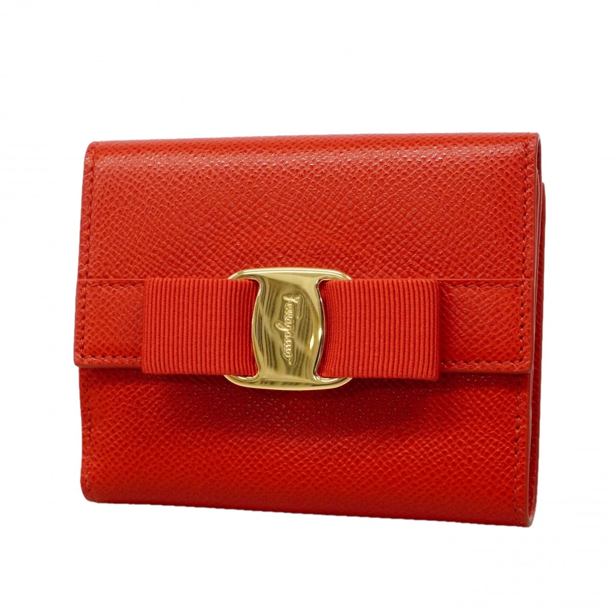【未使用】Salvatore Ferragamo サルヴァトーレフェラガモ財布赤 B (目立った傷や汚れなし)】【6fc3365】サルヴァトーレフェラガモ 財布