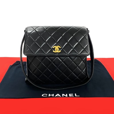 CHANEL シャネル マトラッセ ココマーク ラムスキン ショルダーバッグ ブラック
37958