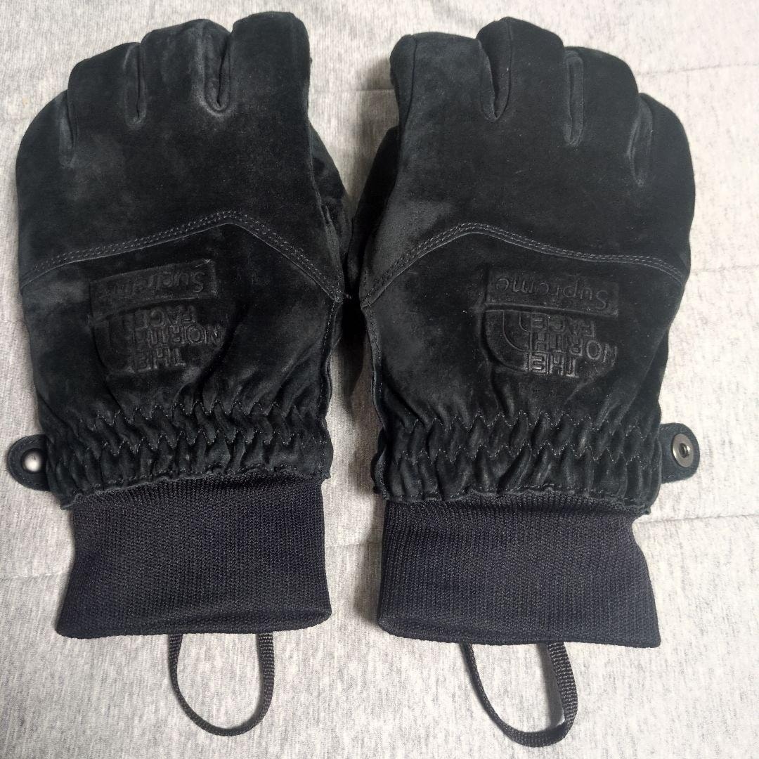 Supreme x The North Face Suede Glove "Black"