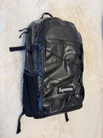Supreme 17FW Backpack "Black"