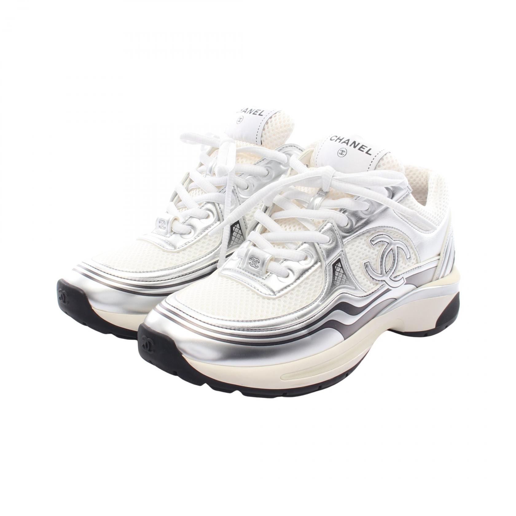 シャネル CHANEL ココマーク スニーカー 靴 レザー ファブリック レディース ホワイト系 / シルバー系 G39792 【中古】