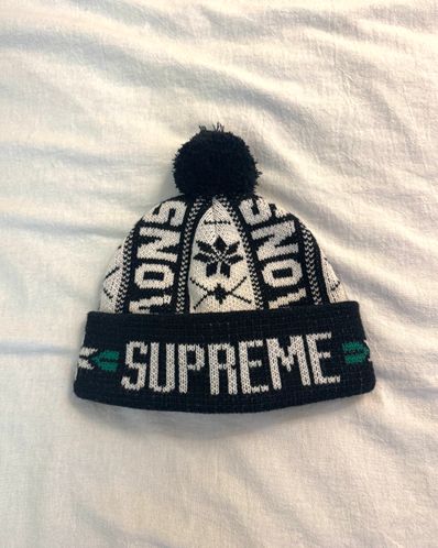Supreme Snow Beanie "Black"