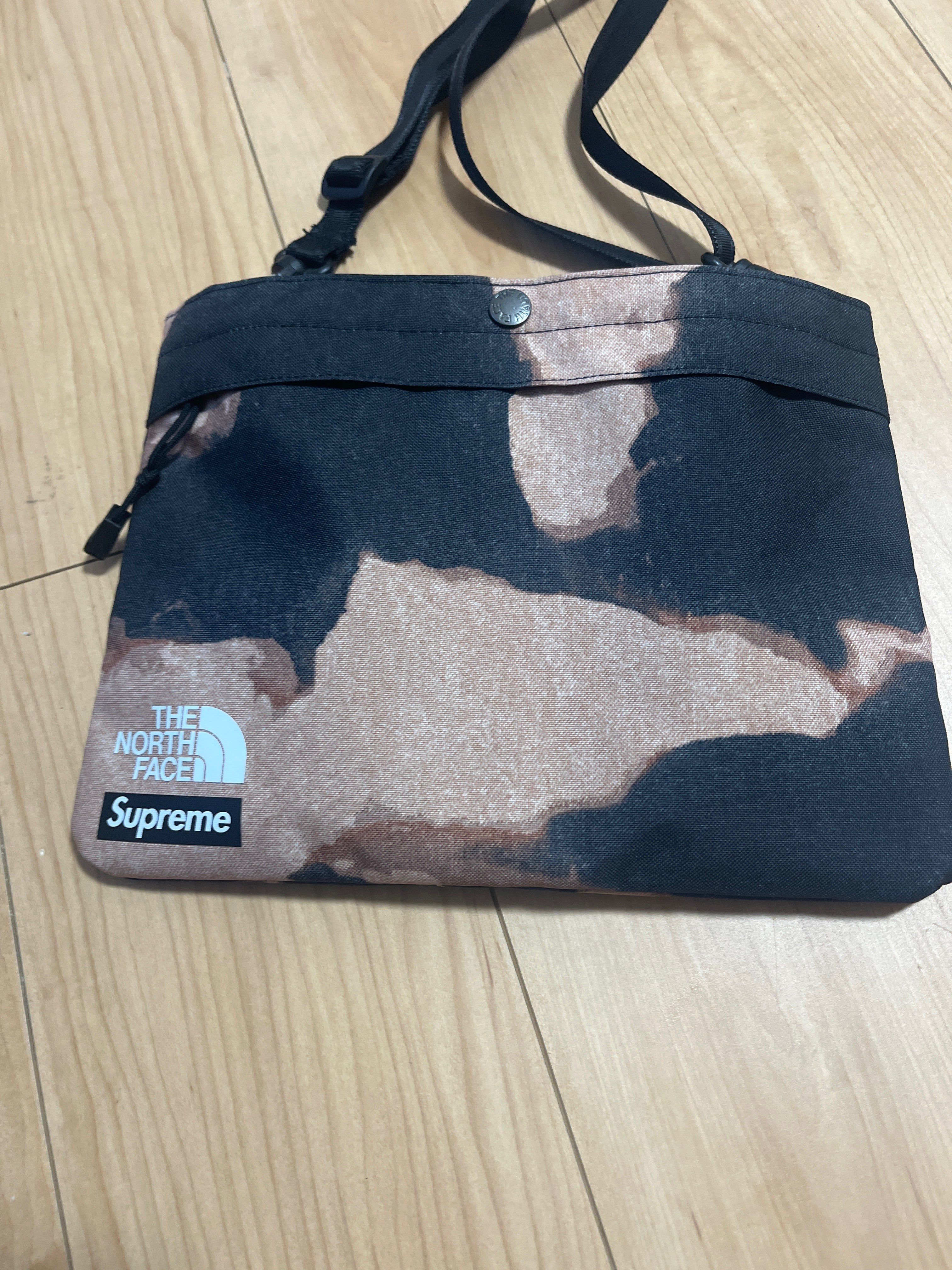 Supreme x The North Face Bleached Denim Print Shoulder Bag "Black"