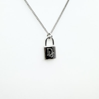 Christian Dior(クリスチャンディオール)パドロック ネックレス ヴィンテージ 南京錠モチーフ シルバー メタル CDロゴ レディース 全長44.5cm【中古】