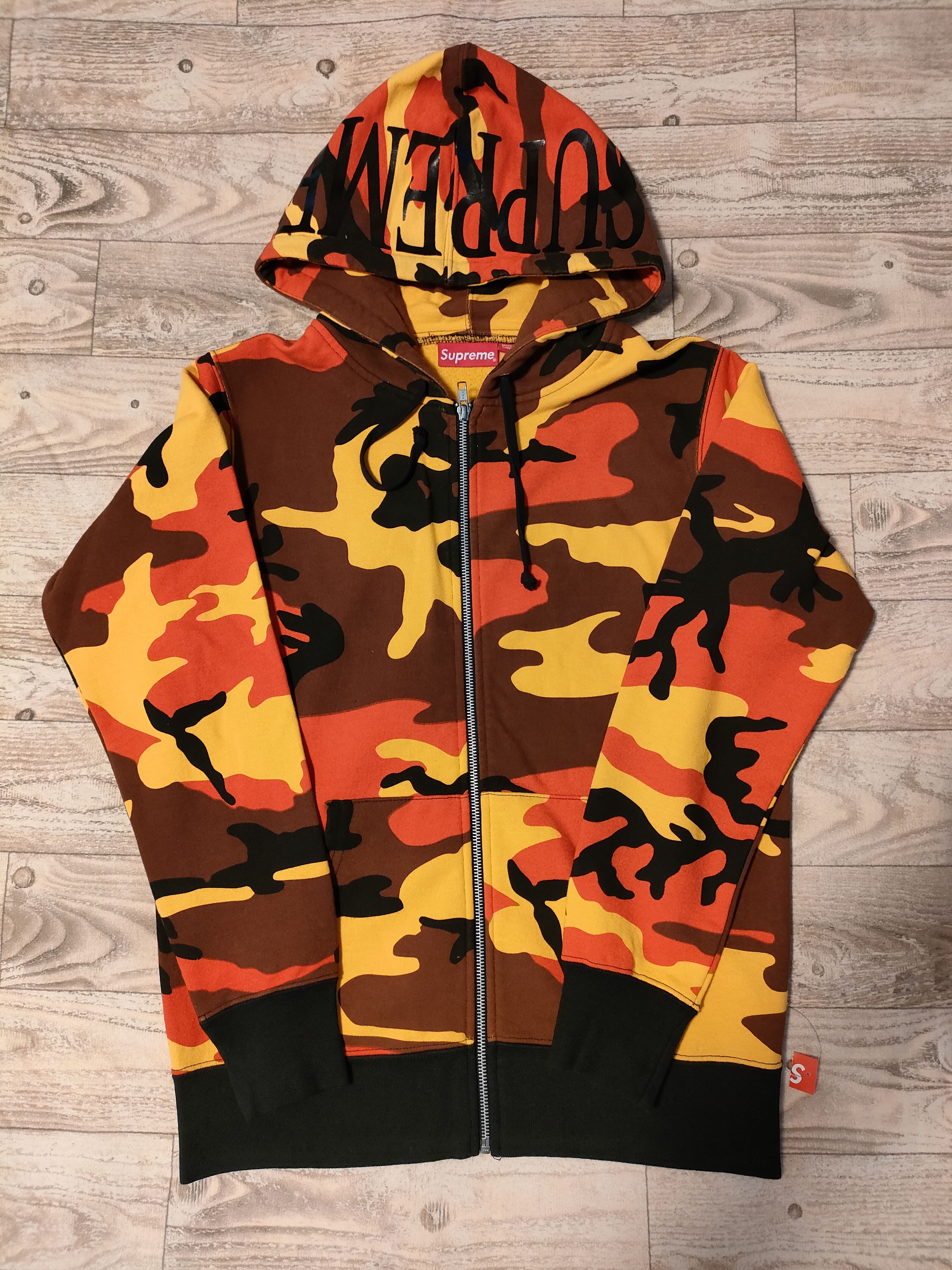 SUPREME15SS hooded foil logo zip  up