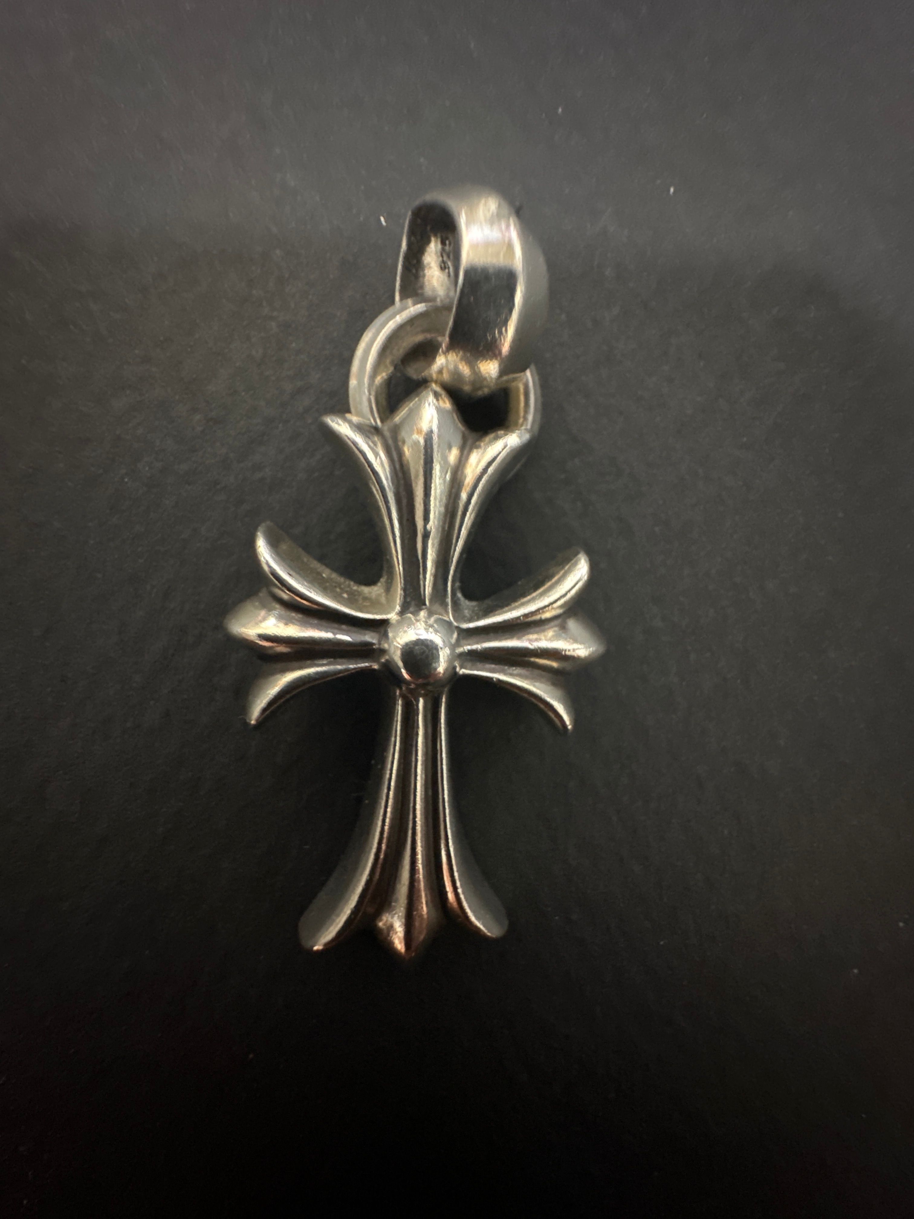 Chrome Hearts CH Cross Pendant Small / Plain Bail "Silver"