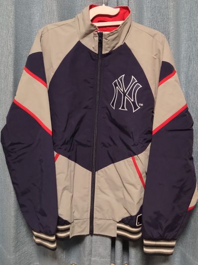 Supreme New York YankeesTM Track Jacket "Navy"