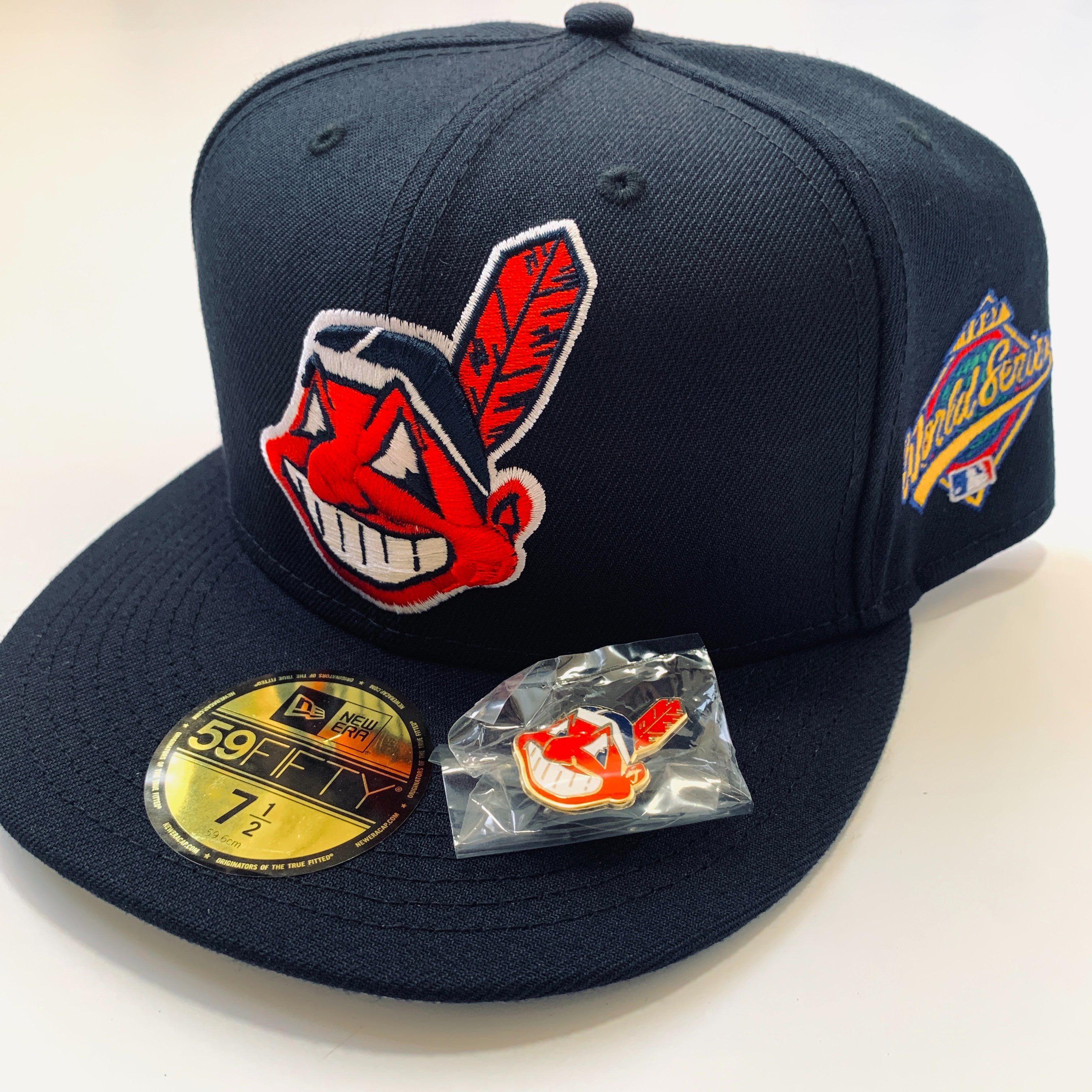 【新品未使用】ピンバッジ付き ニューエラ インディアンズ サイドパッチ