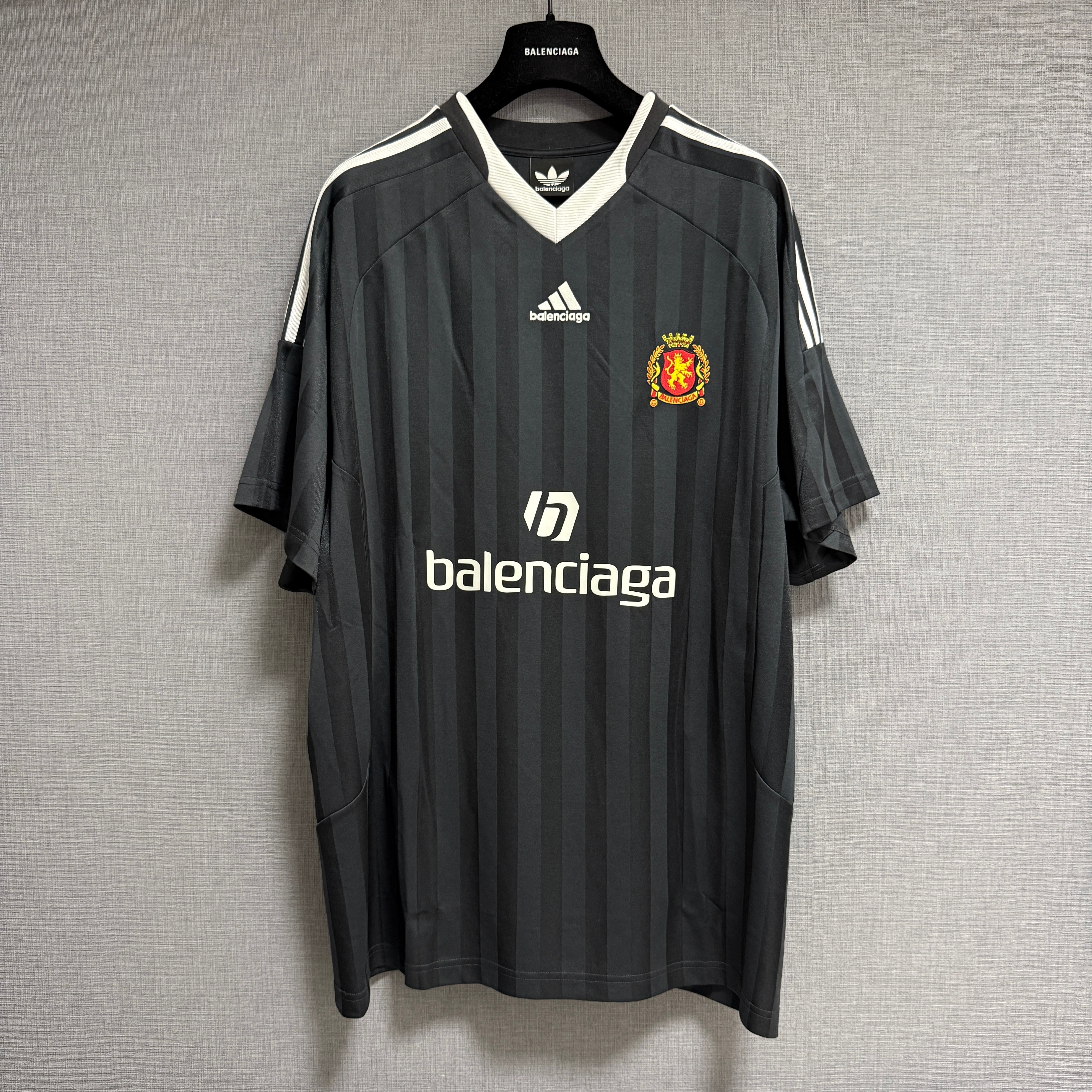 BALENCIAGA x adidas Oversized Football T-Shirt "Black"