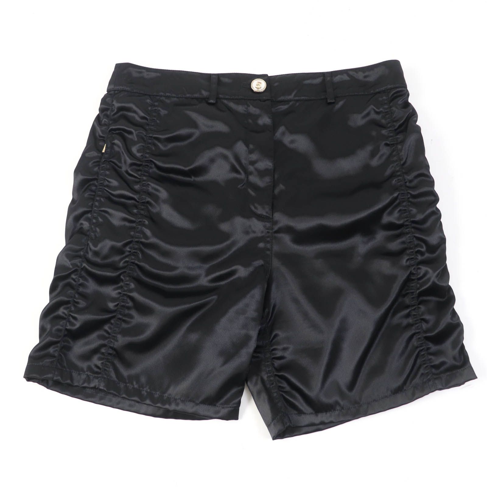 未使用に近い】シャネル ショートパンツ ブラック レディース 40