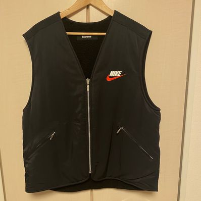 Supreme NIKE Reversible Nylon Sherpa Vest "Black"