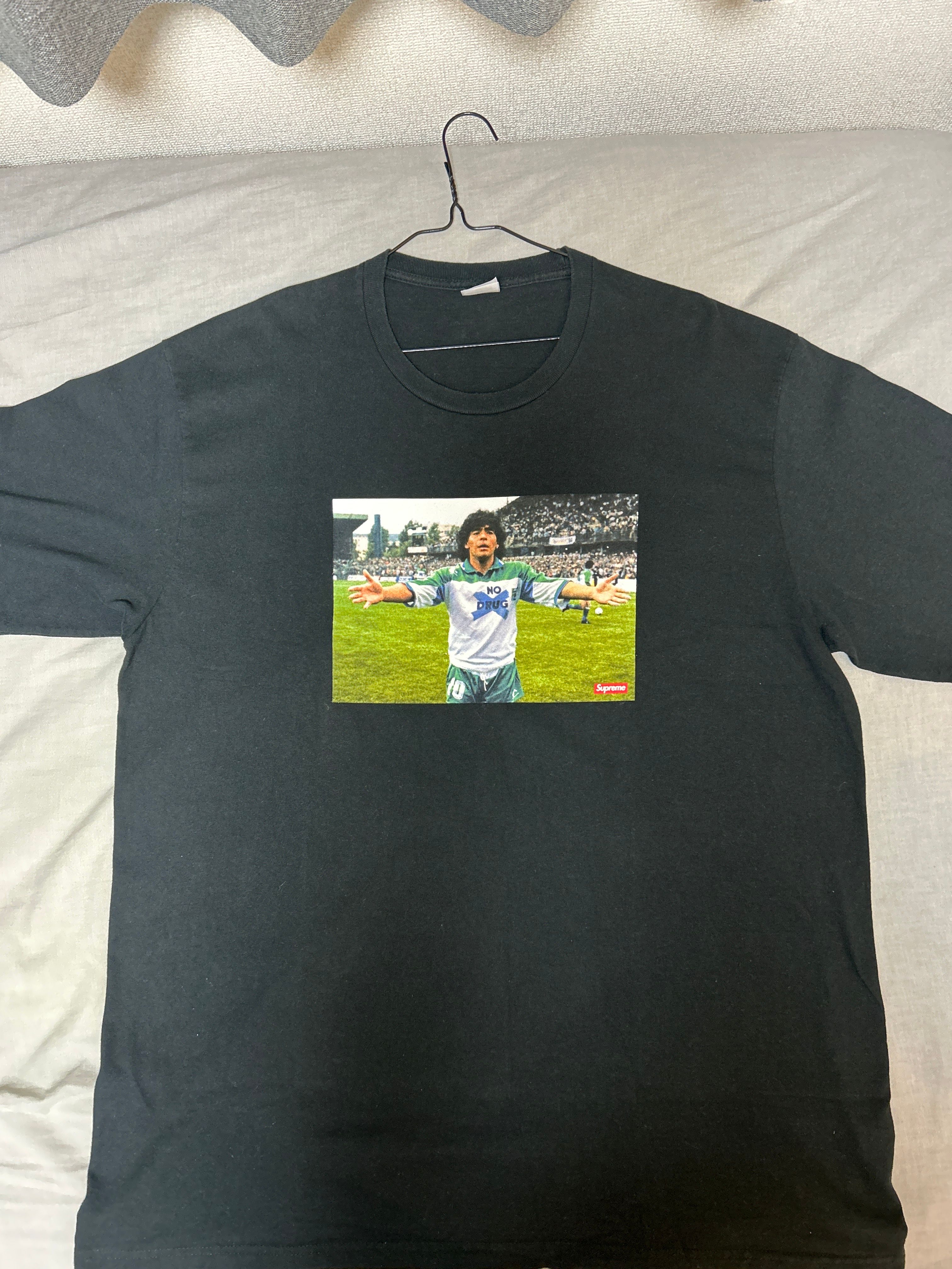 Supreme Maradona Tee "Black"