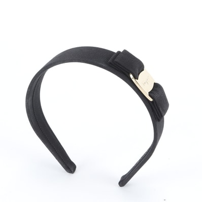 ■美品 サルヴァトーレフェラガモ ヴァラリボンカチューシャ