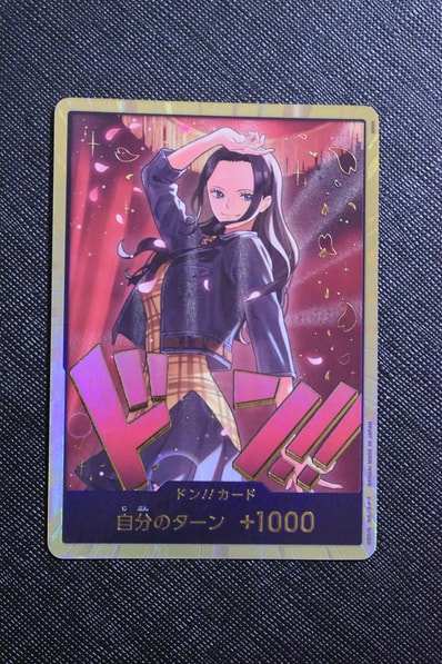 ドン!!カード : ニコ・ロビン スーパーパラレル (エクストラブースター「ワンピース ヒロインズエディション」)