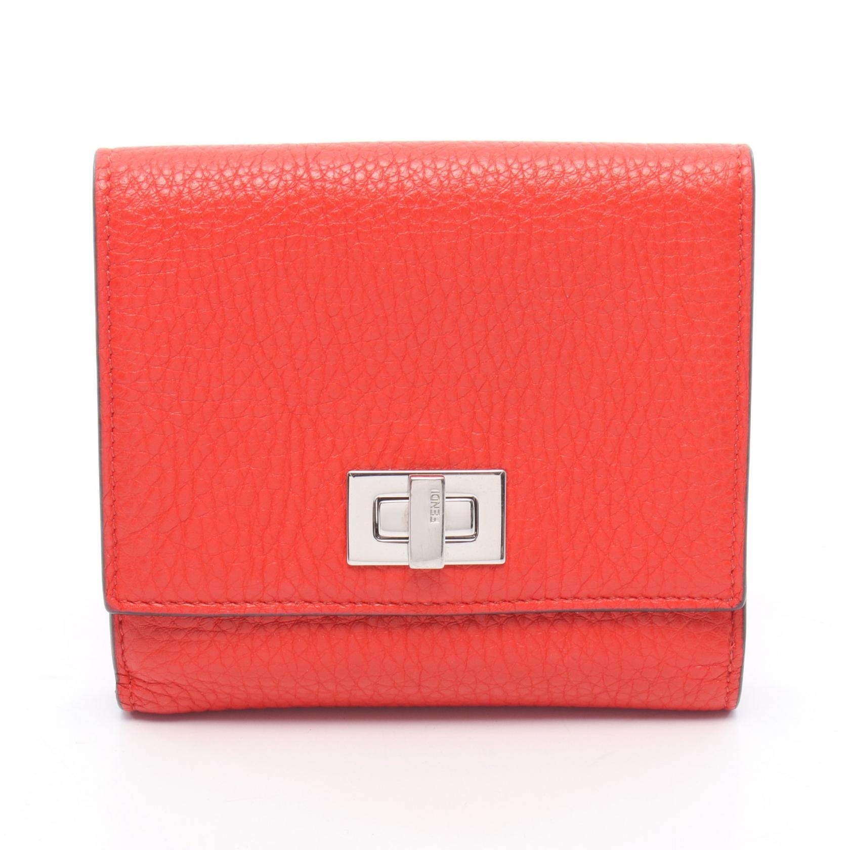 フェンディ FENDI ピーカーブー 二つ折り財布 財布 レザー レディース レッド系 8M0438 【中古】