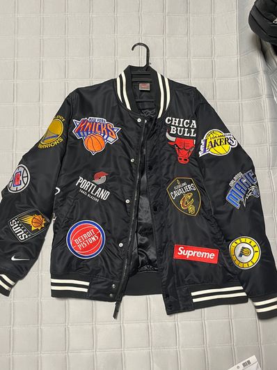 Supreme / Nike®/NBA Teams Warm-Up Jacket "Black"