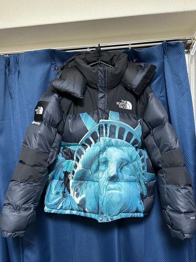 Supreme x The North Face Statue of Liberty Baltoro Jacket "Black"