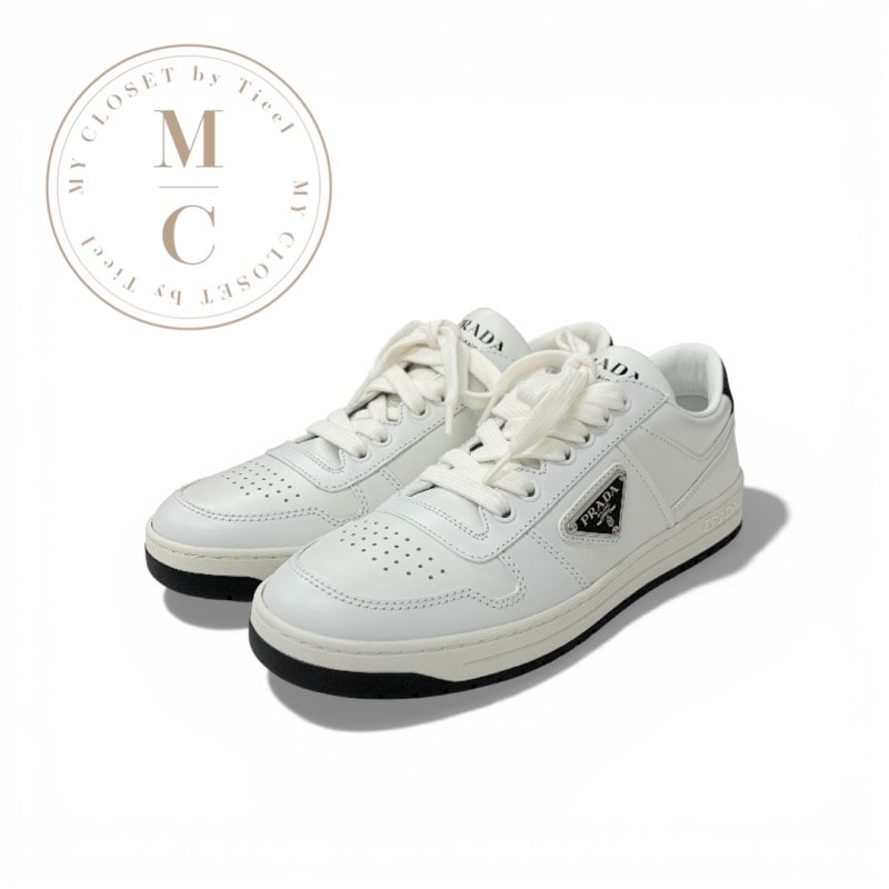 プラダ PRADA ダウンタウン スニーカー 靴 シューズ レザー ホワイト ブラック トライアングルロゴ 未使用