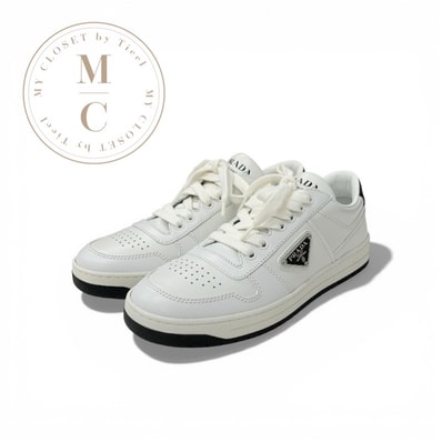 プラダ PRADA ダウンタウン スニーカー 靴 シューズ レザー ホワイト ブラック トライアングルロゴ 未使用