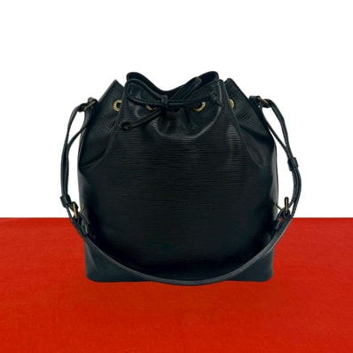 LOUIS VUITTON ルイヴィトン プチ ノエ エピ レザー ショルダーバッグ ブラック
23611