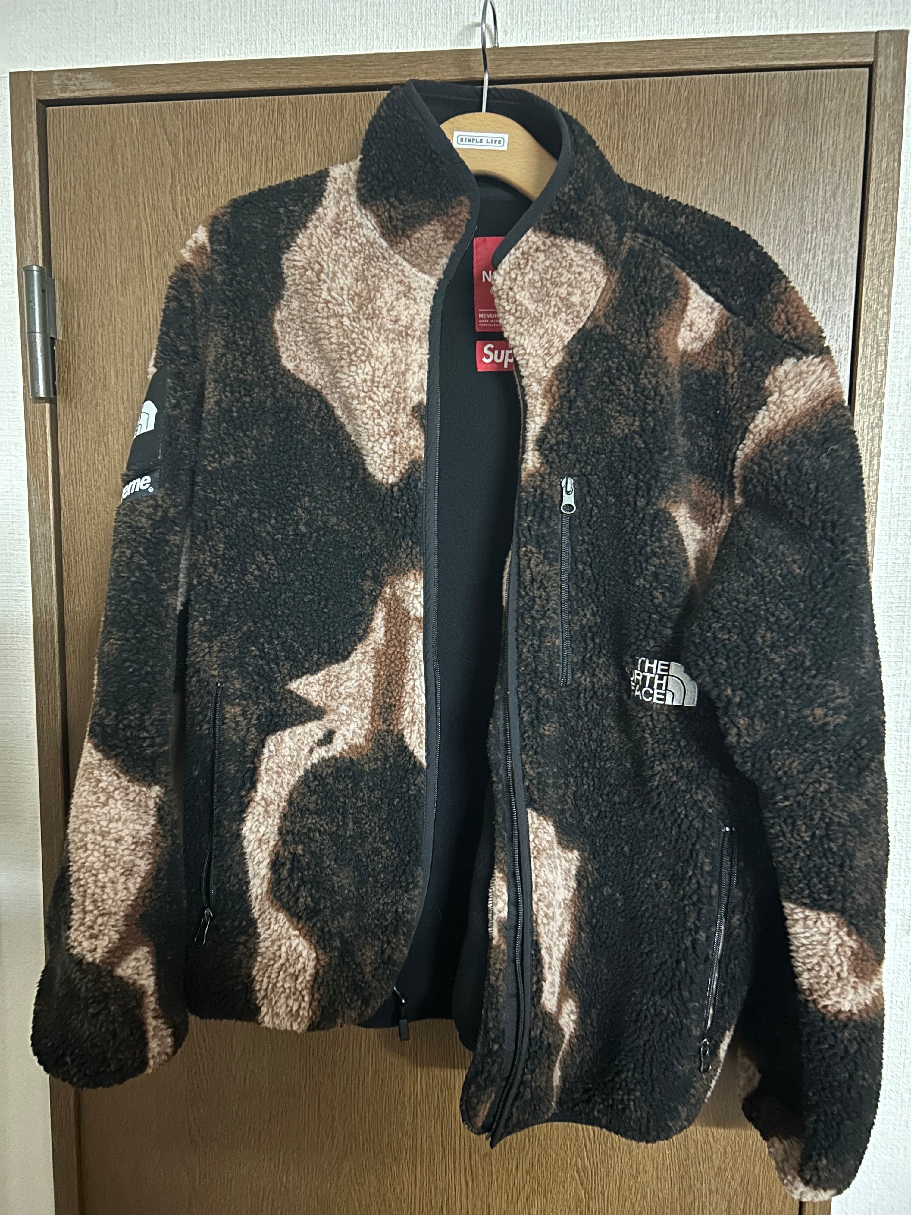 Supreme x The North Face Bleached Denim Print Fleece Jacket "Black"
