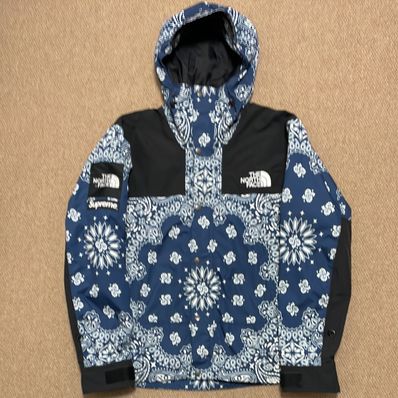 Supreme The North Face Bandana Mountain Parka "Navy"