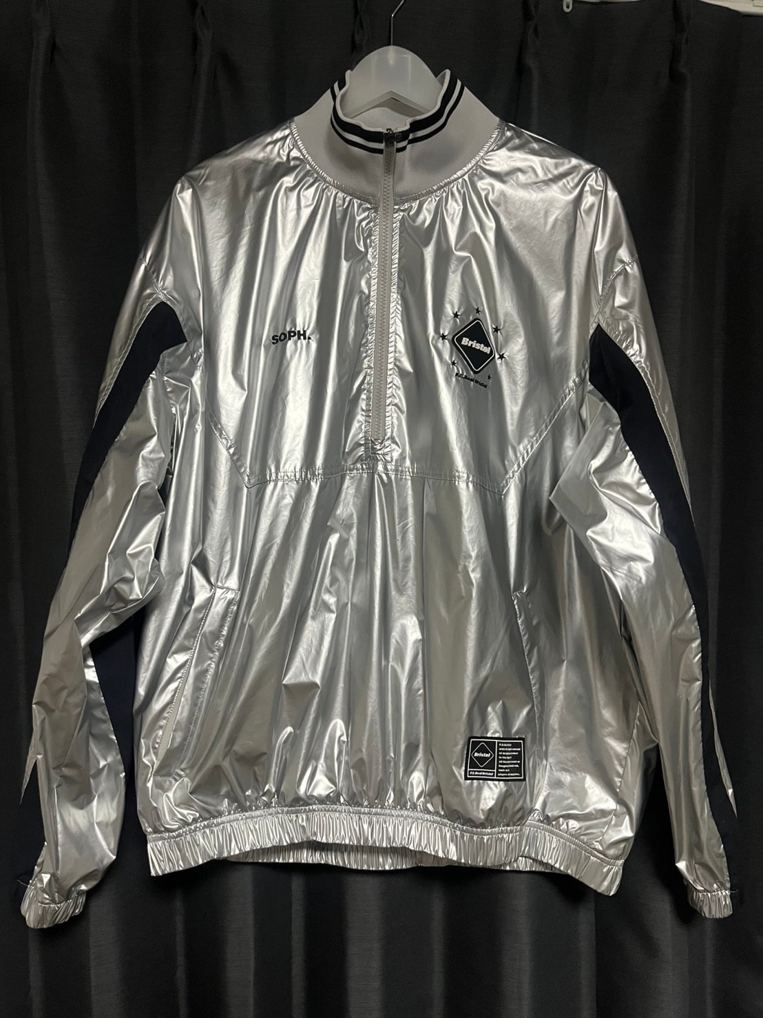 エフシーレアルブリストル プラクティス ハーフジップ ジャケット "シルバー"