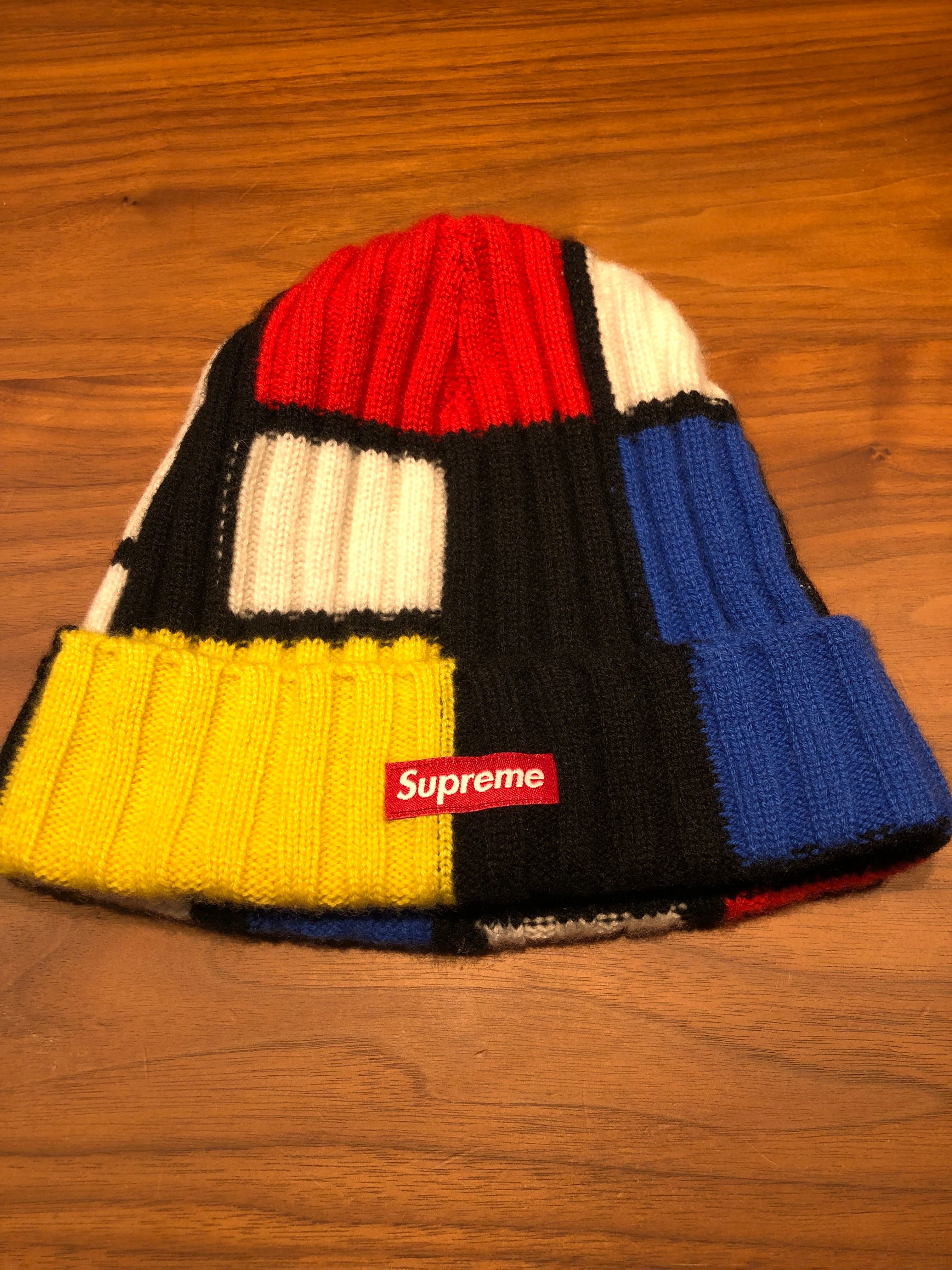 Supreme Cashmere Beanie "Red Multi"