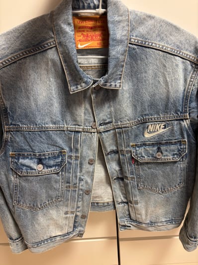 LEVI'S x Nike Denim Trucker Jacket "Light Indigo" 002TM-0000
